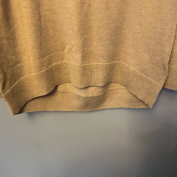 Gap sweater - tan/camel wool blend v-neck relaxed fit - Picture 5 of 8